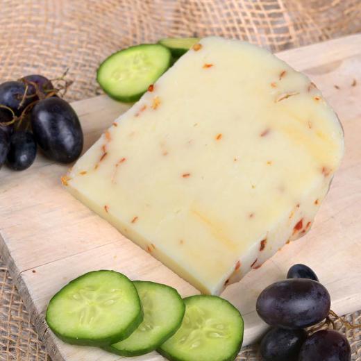 Schaf-Schnittkäse 'Chili' 