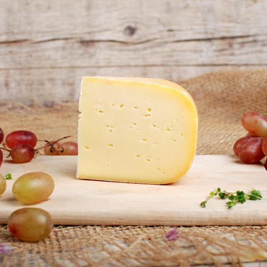 Charmeux mit ger&ouml;steten Zwiebeln